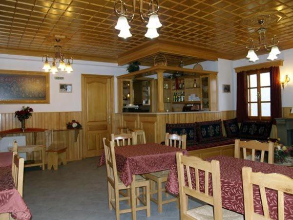 Hotel Anax Metsovo Bagian luar foto